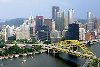 photo of downtown pittsburgh